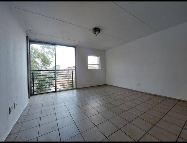 1 BEDROOM PROPERTY TO RENT IN BRAAMFONTEIN WERF